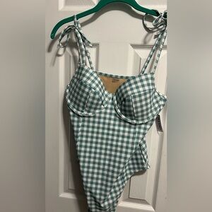 Old Navy size large one piece bathing suit new with tags